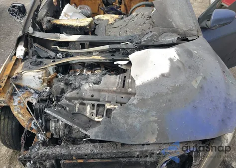 2019 Hyundai Ioniq Hybrid Blue z USA, uszkodzony, nr VIN KMHC65LC1KU145196